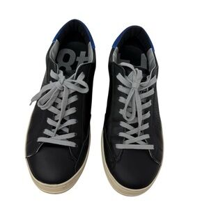 P448 John Men’s Size 8 low top black blue sneakers